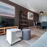 Cozy In With Wifi Остенде