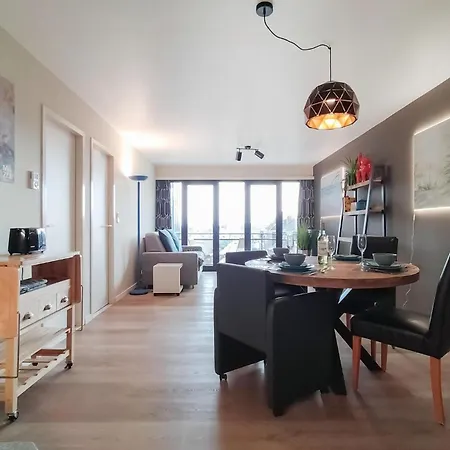 Cozy In With Wifi Апартаменты *